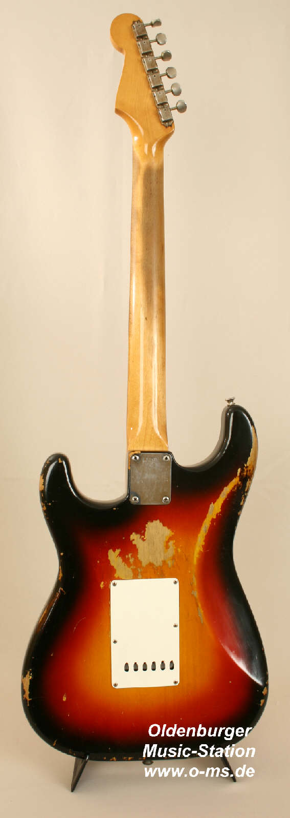 Fender Stratocaster 1963 sb b.jpg